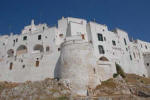 Le mura di Ostuni